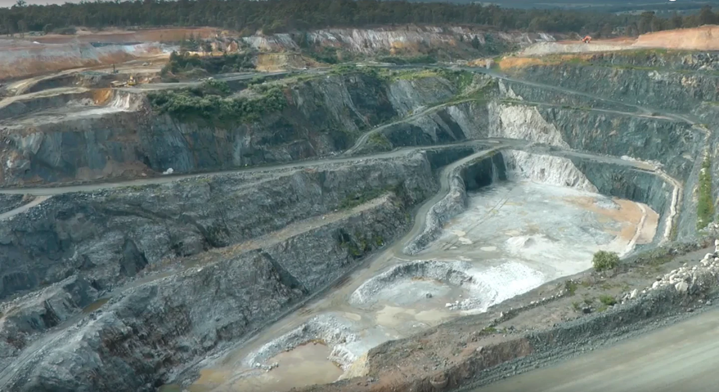 Lithium mine. Горнодобывающая промышленность австралии. Рудник будущего (австралия). Lithium mine. Lithium mine.